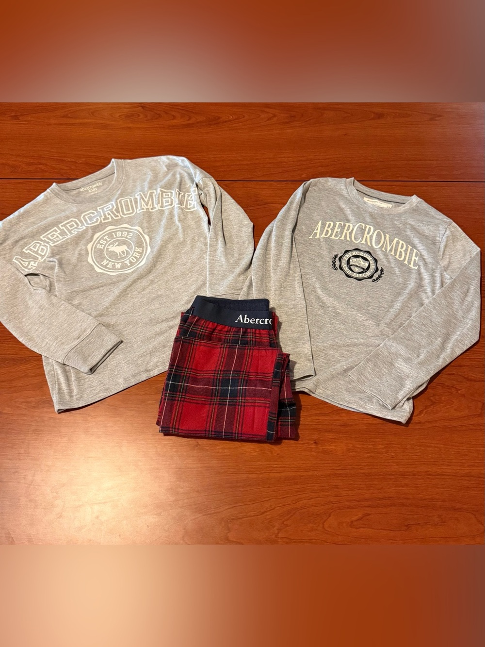 abercrombie kids Gray Logo Sweatshirts with Red Plaid Pajama Pants